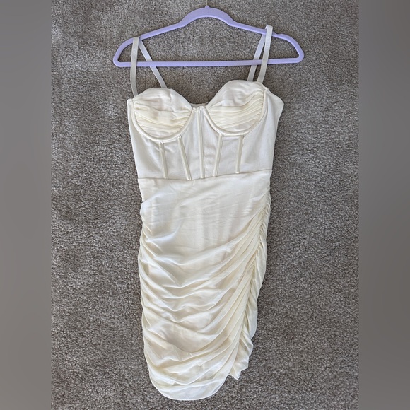 Oh Polly Dresses & Skirts - Oh Polly bodycon mini dress ivory color